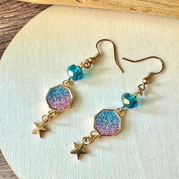 Fairycore Pink and Blue Earrings with stars. - Picture 1 of 3